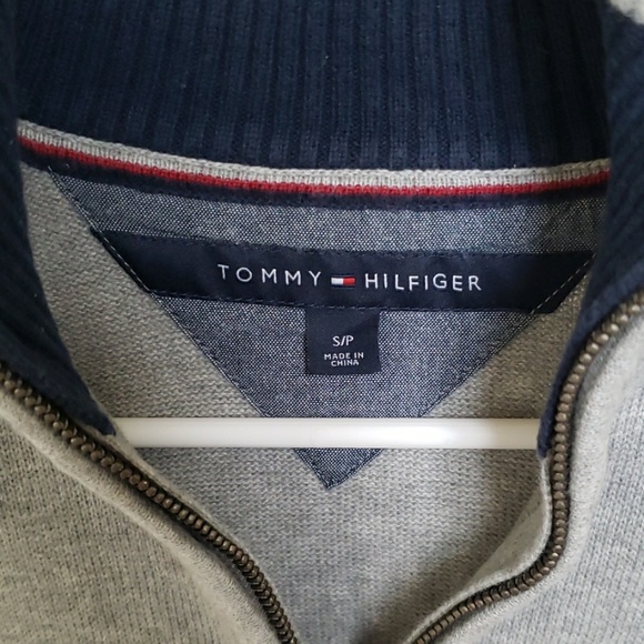 Tommy Hilfiger sweater - Picture 3 of 4
